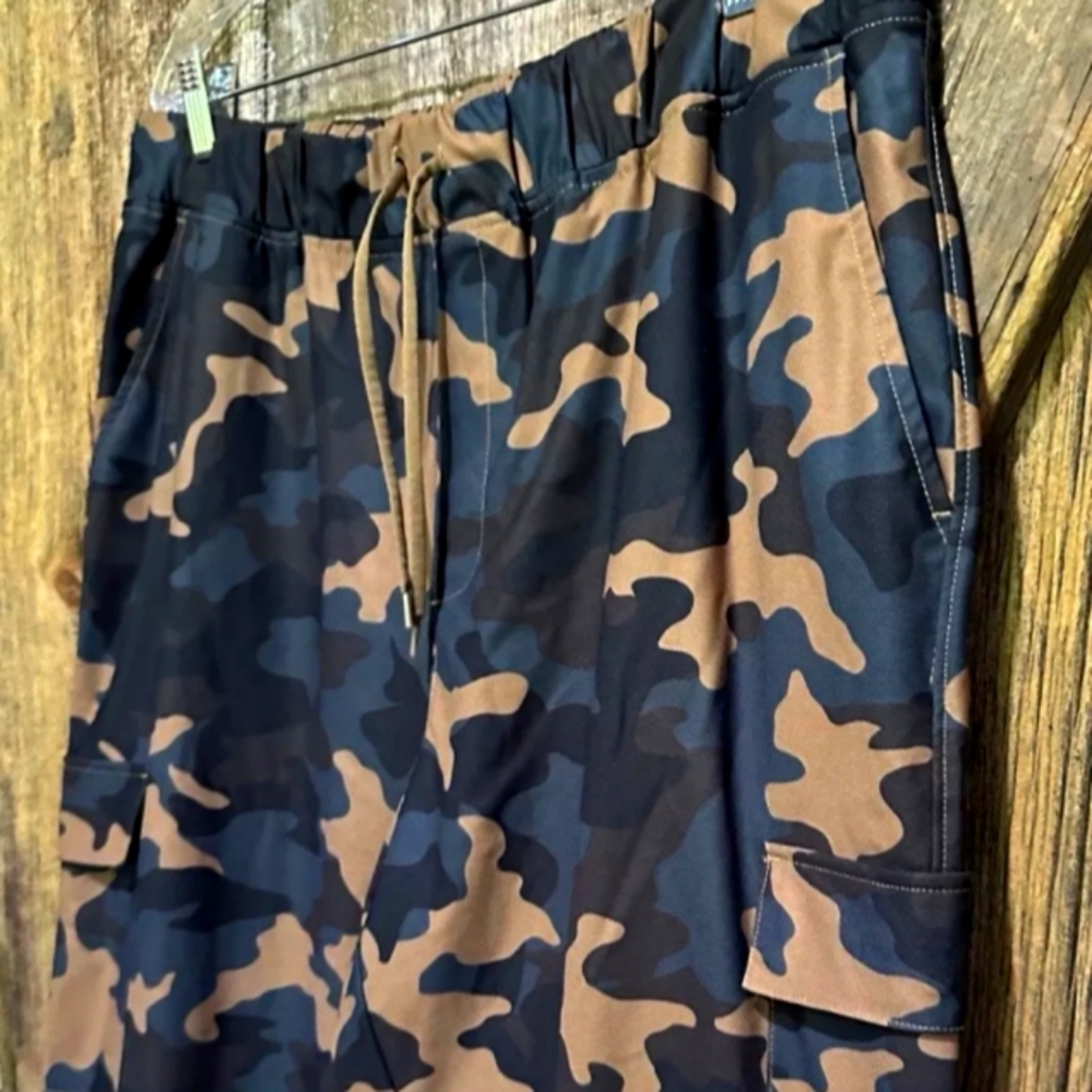 Zyia Delancey Cargo Jogger L